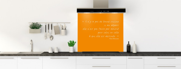 Crédence de cuisine TEXTE3B couleur Tangerine fond de hotte