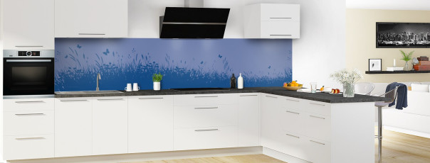 Crédence de cuisine TH15037F couleur Classic blue panoramique en perspective